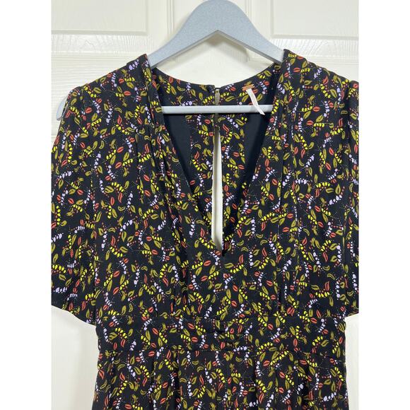 Free People Meet Virginia Black Printed Romper Shorts with Split Sleeve Size 4 - Picture 5 of 12